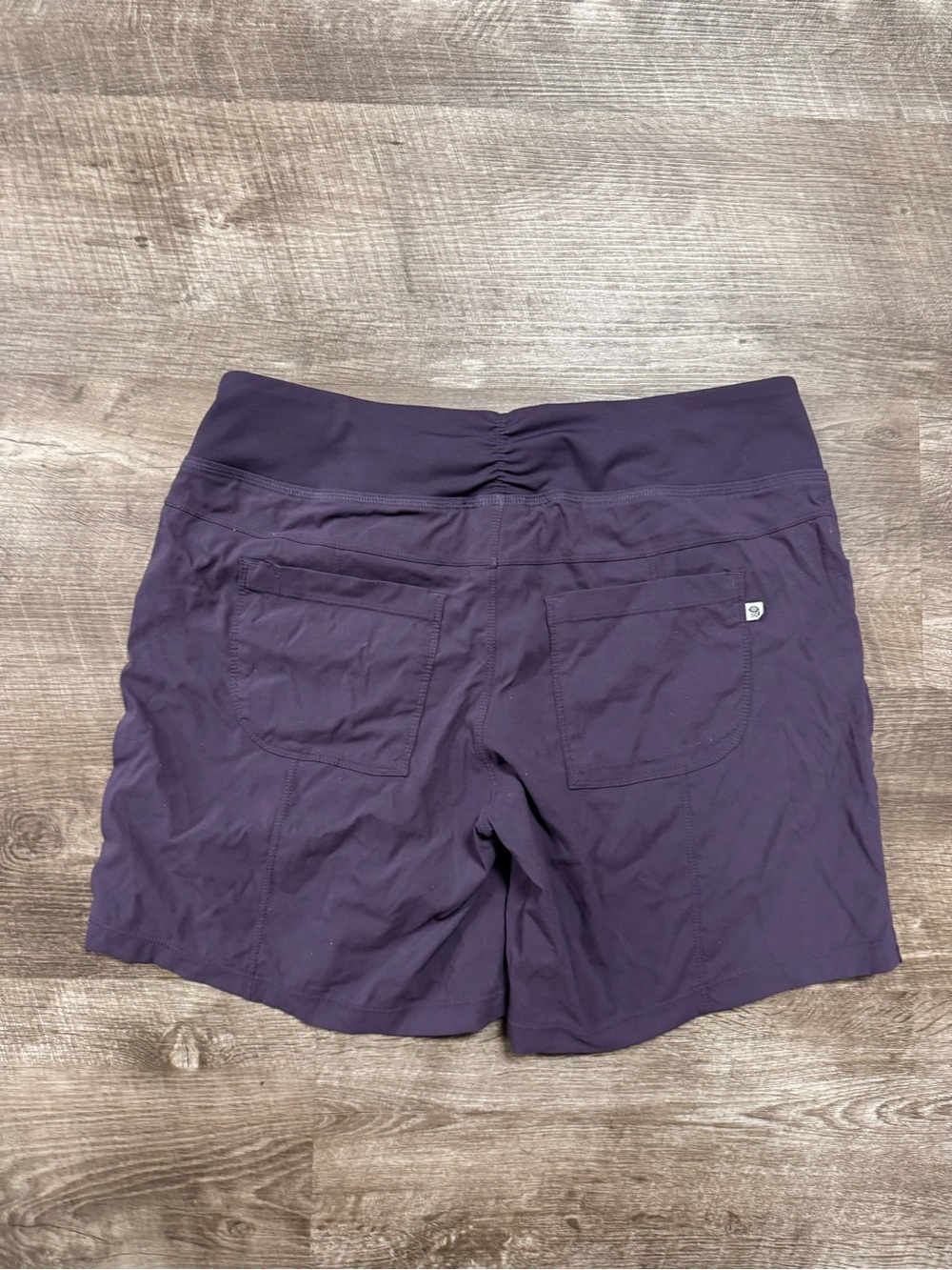 Mountain Hard Wear Purple Athletic Shorts Size Medium - Picture 7 of 7